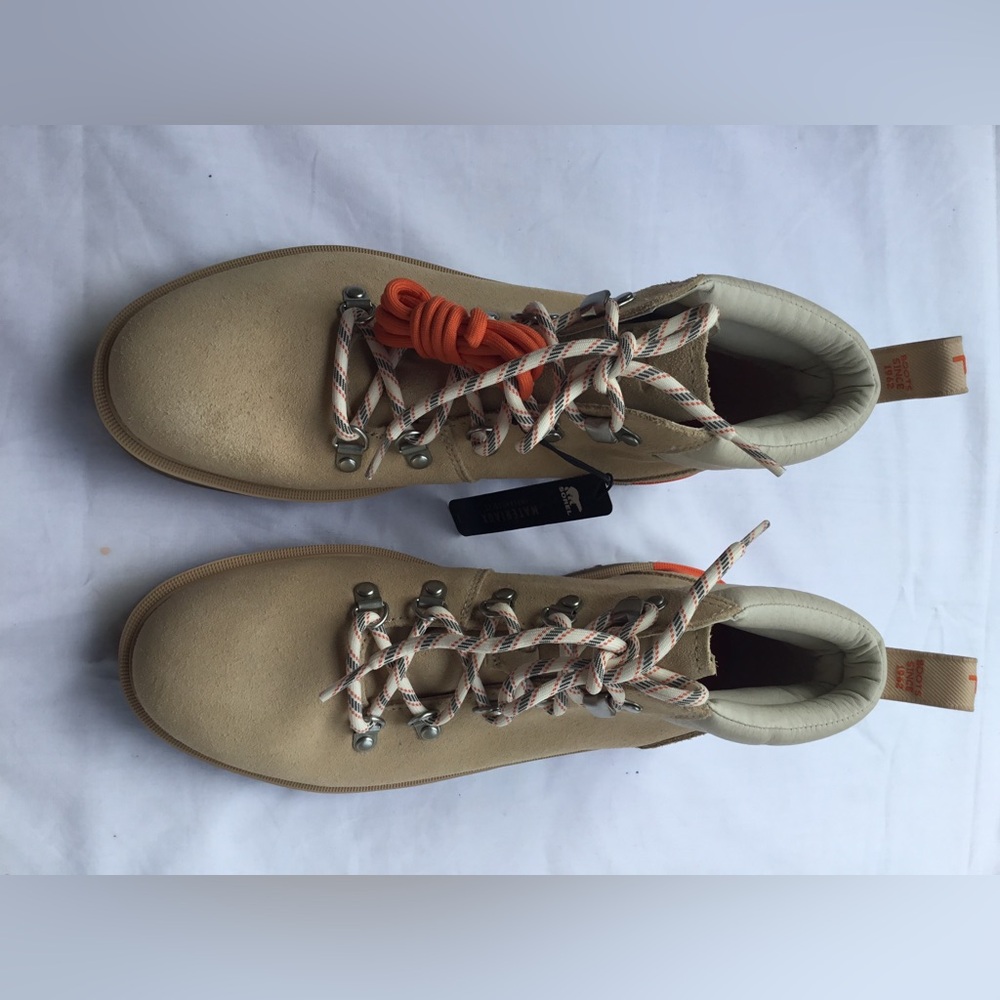 Sorel Women's Boots in Tan and Orange - Picture 4 of 14